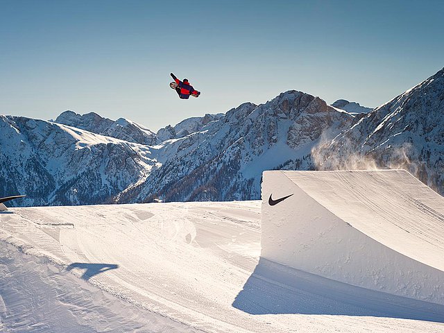 Snowboarding on the Kronplatz